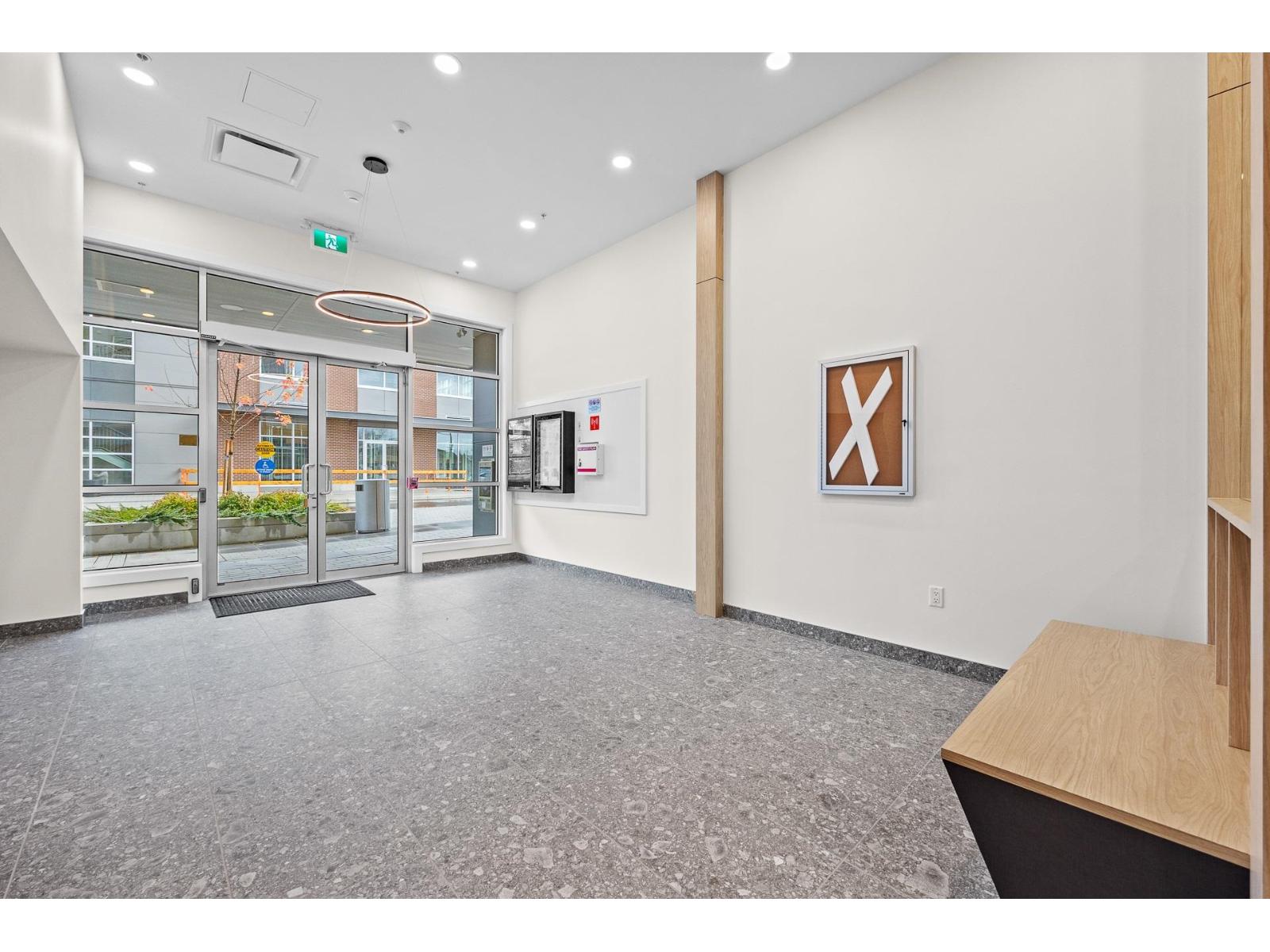 208 27215 Aldergrove Town Centre Drive, Langley, British Columbia  V4W 0E3 - Photo 5 - R3070321