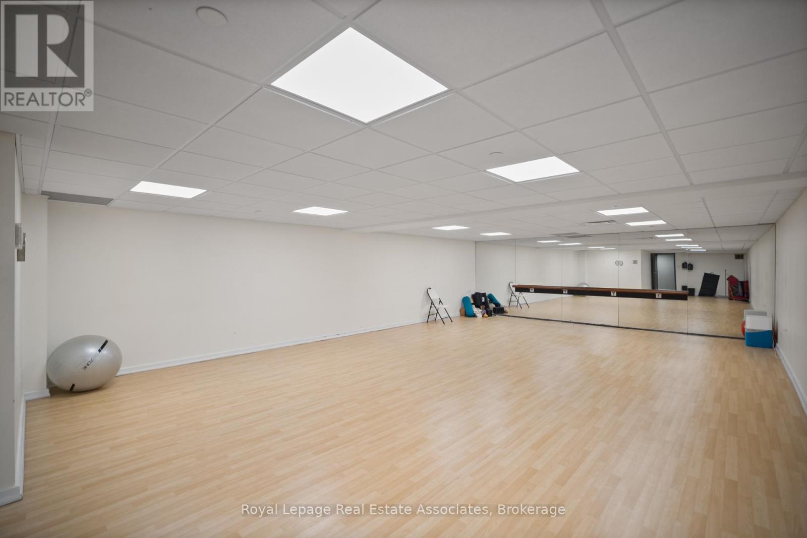 805 - 705 King Street W, Toronto, Ontario  M5V 2W8 - Photo 38 - C12579214