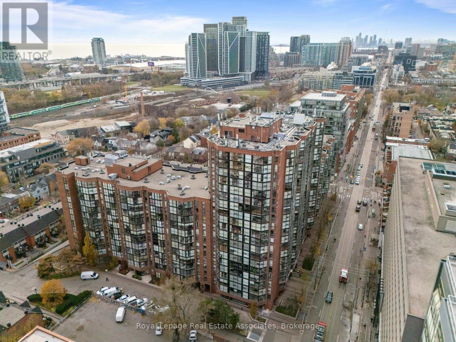 805 - 705 King Street W, Toronto, Ontario  M5V 2W8 - Photo 44 - C12579214