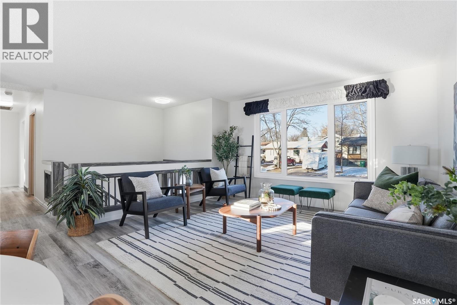 582 Appleby Drive, Saskatoon, Saskatchewan  S7M 4B8 - Photo 4 - SK024755