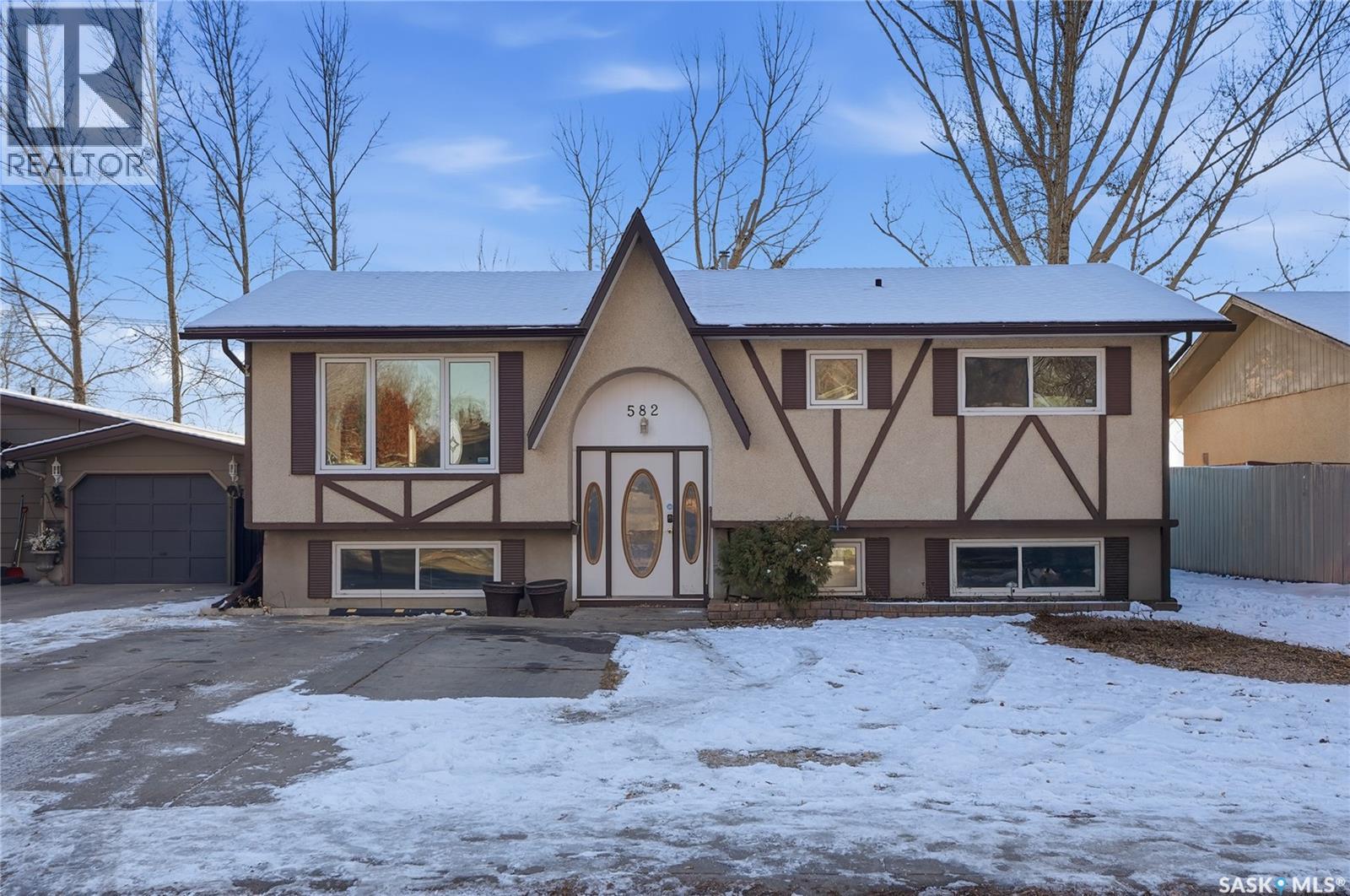 582 Appleby Drive, Saskatoon, Saskatchewan  S7M 4B8 - Photo 49 - SK024755