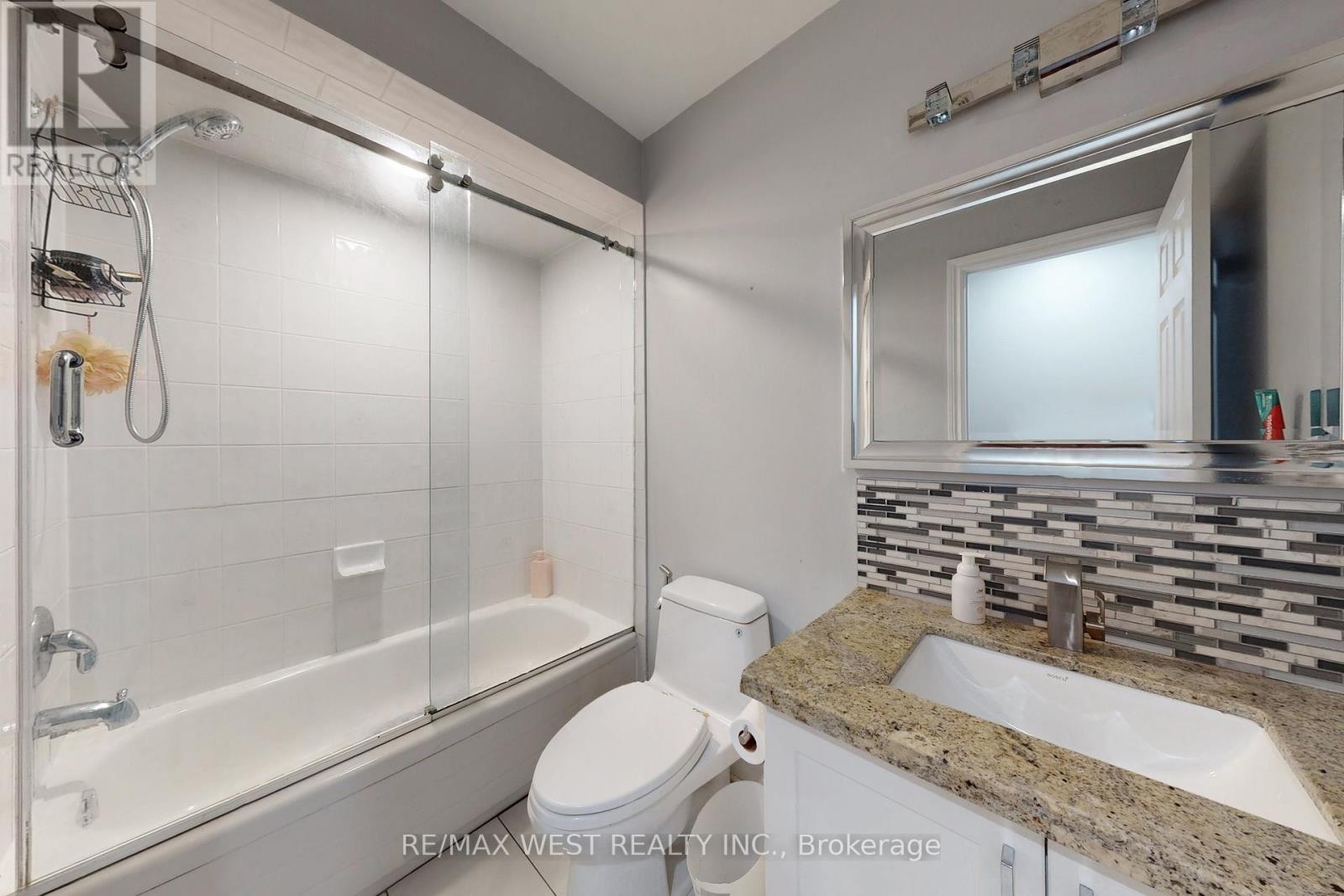 601 Sunbird Trail, Pickering, Ontario  L1X 2X7 - Photo 30 - E12579180