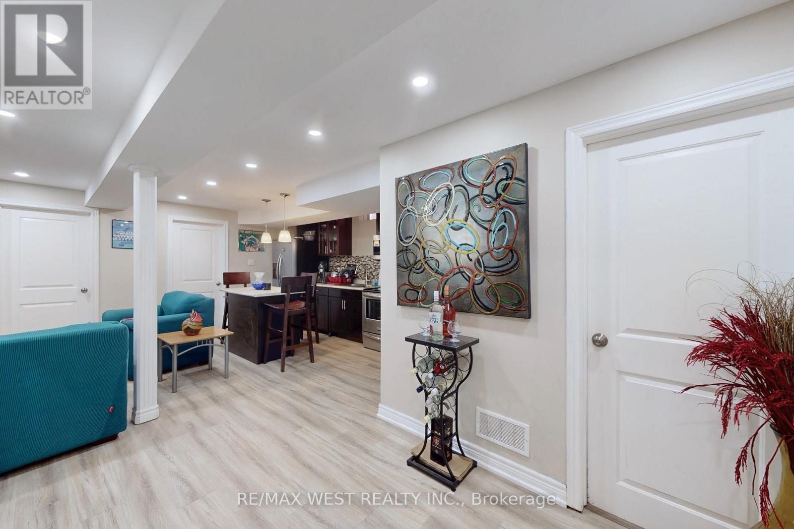 601 Sunbird Trail, Pickering, Ontario  L1X 2X7 - Photo 38 - E12579180