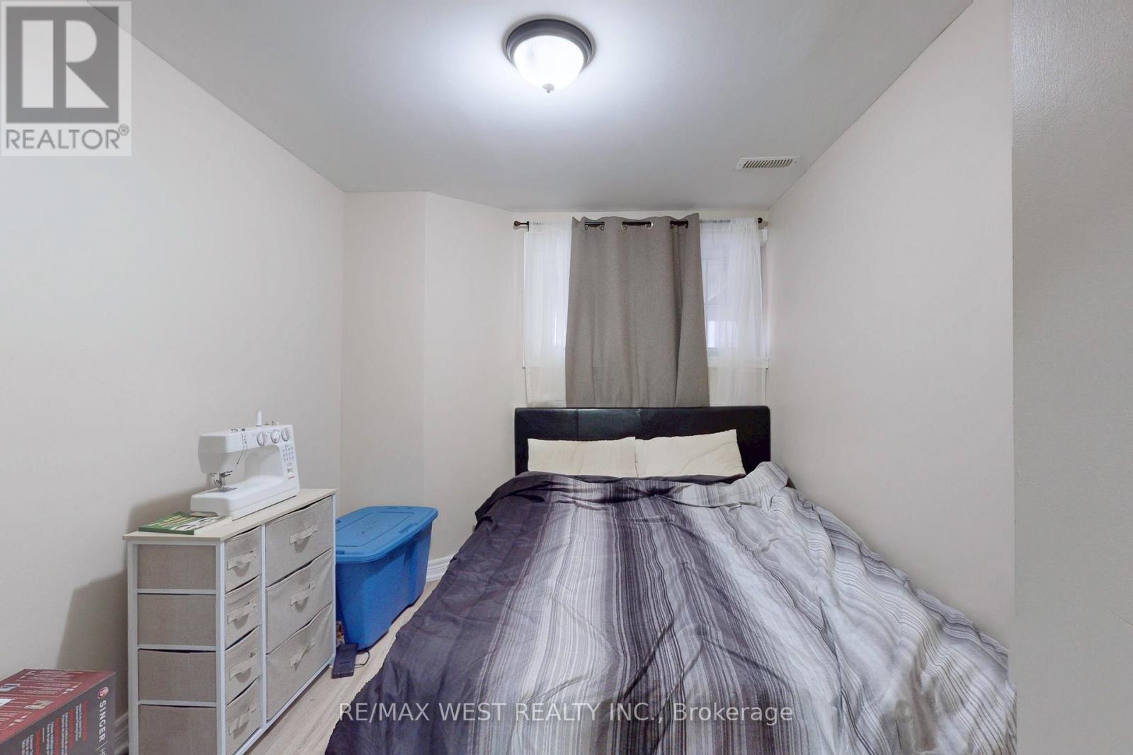 601 Sunbird Trail, Pickering, Ontario  L1X 2X7 - Photo 41 - E12579180