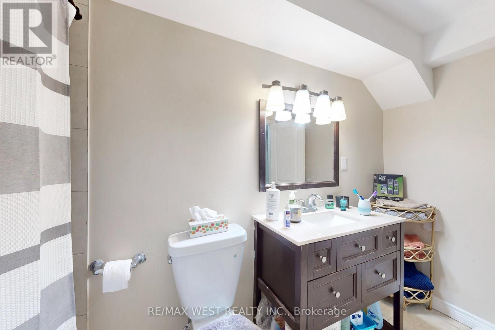 601 Sunbird Trail, Pickering, Ontario  L1X 2X7 - Photo 44 - E12579180