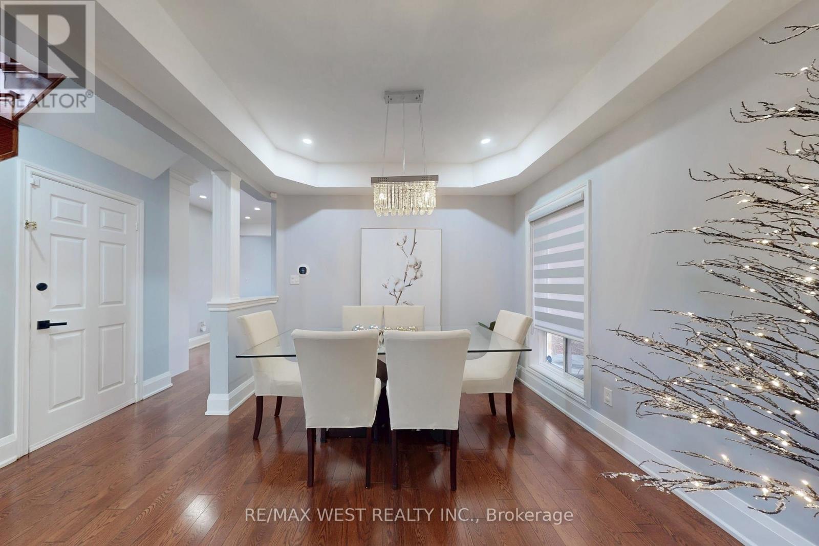 601 Sunbird Trail, Pickering, Ontario  L1X 2X7 - Photo 8 - E12579180