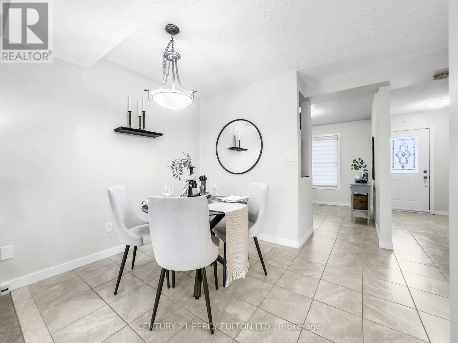 351 Pompano Court, Oshawa, Ontario  L1K 1M9 - Photo 7 - E12579200