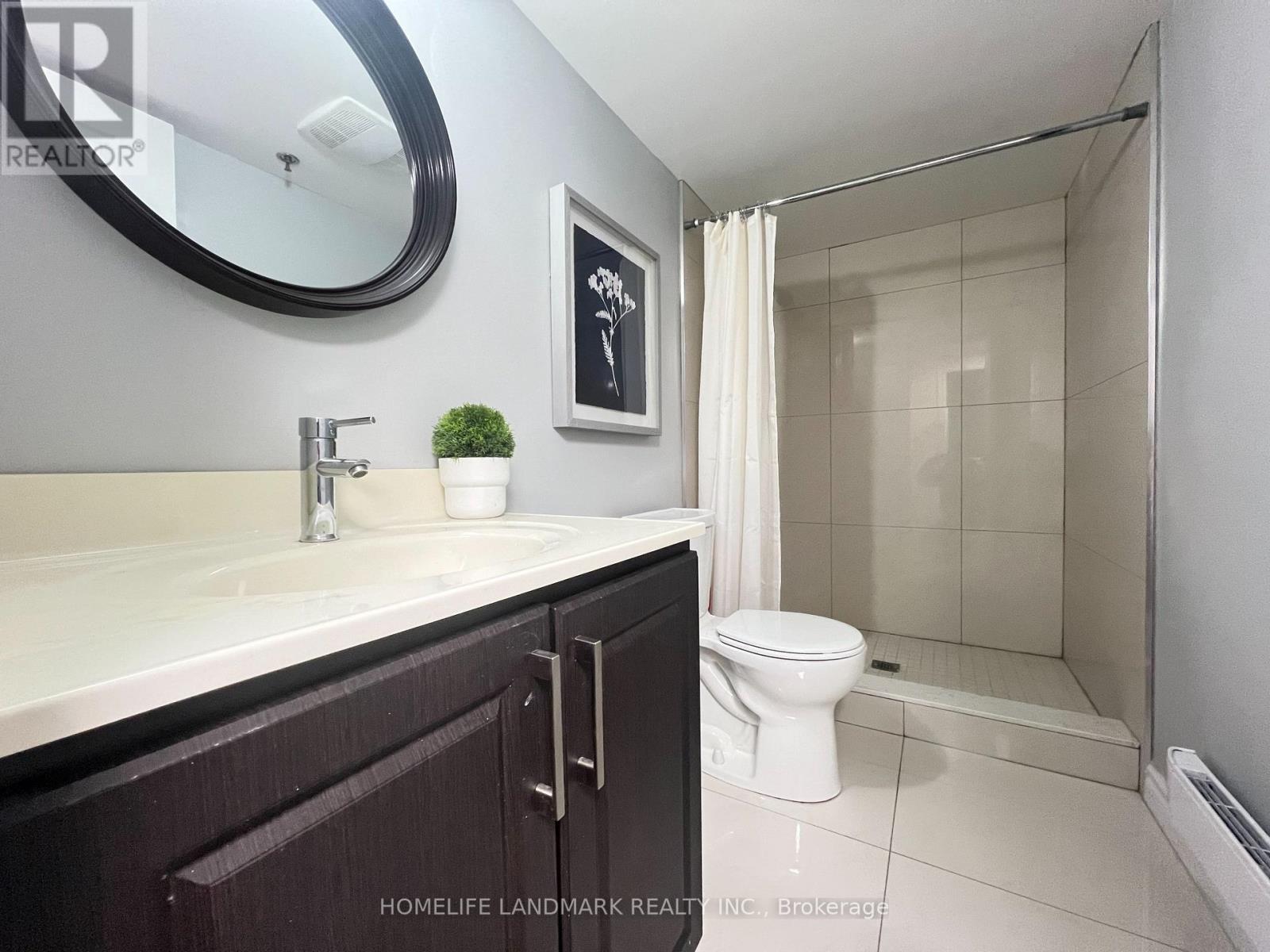 10 - 52 West Beaver Creek Road, Richmond Hill, Ontario  L4B 1L9 - Photo 15 - N12579164