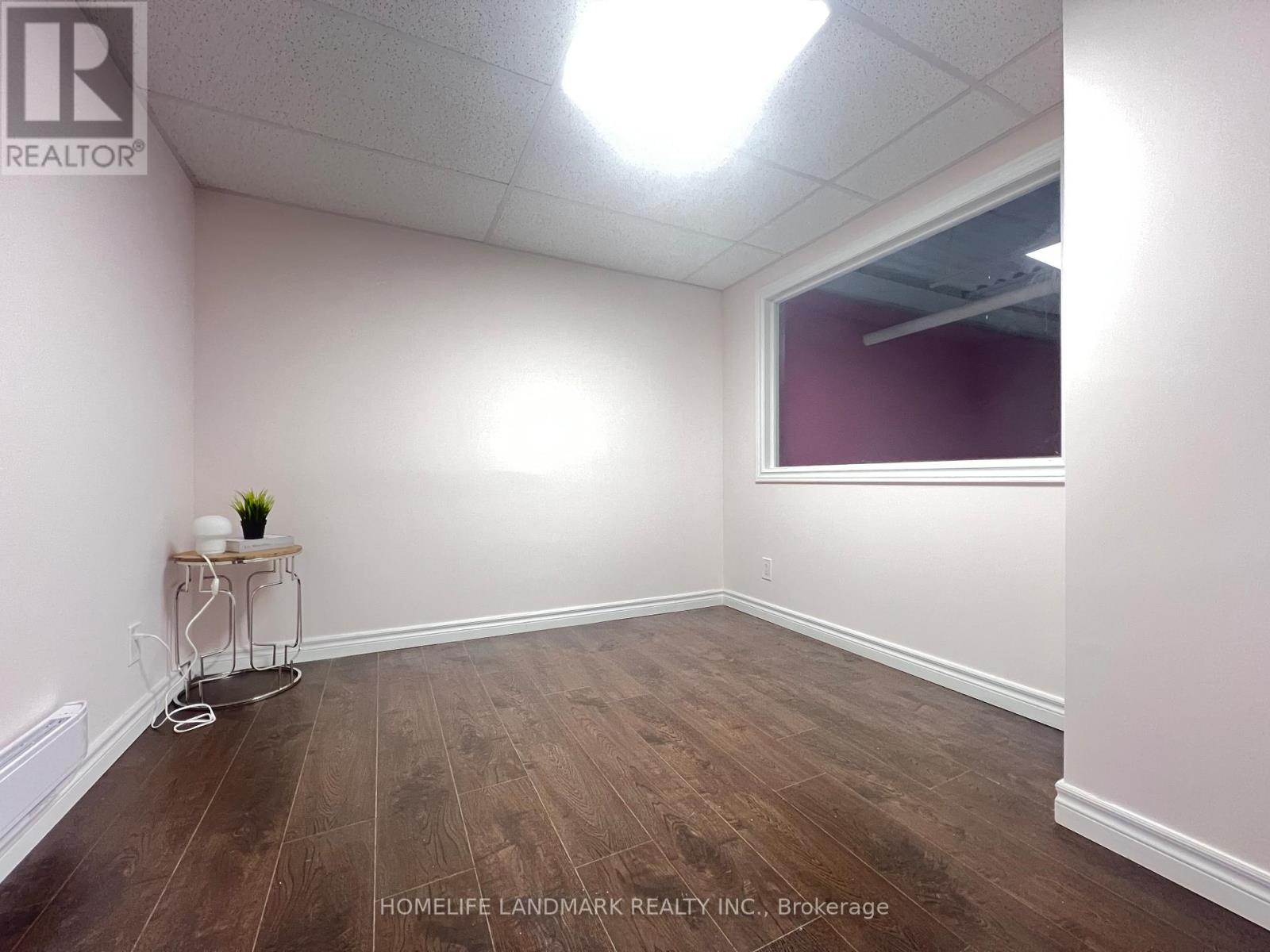 10 - 52 West Beaver Creek Road, Richmond Hill, Ontario  L4B 1L9 - Photo 16 - N12579164