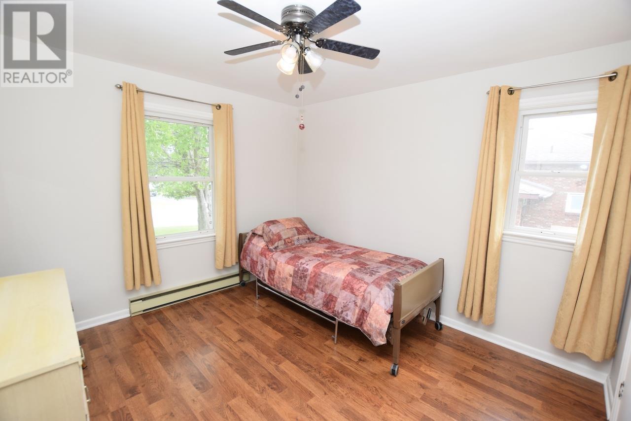 27 Queen Ave, Blind River, Ontario  P0R 1B0 - Photo 13 - SM251975