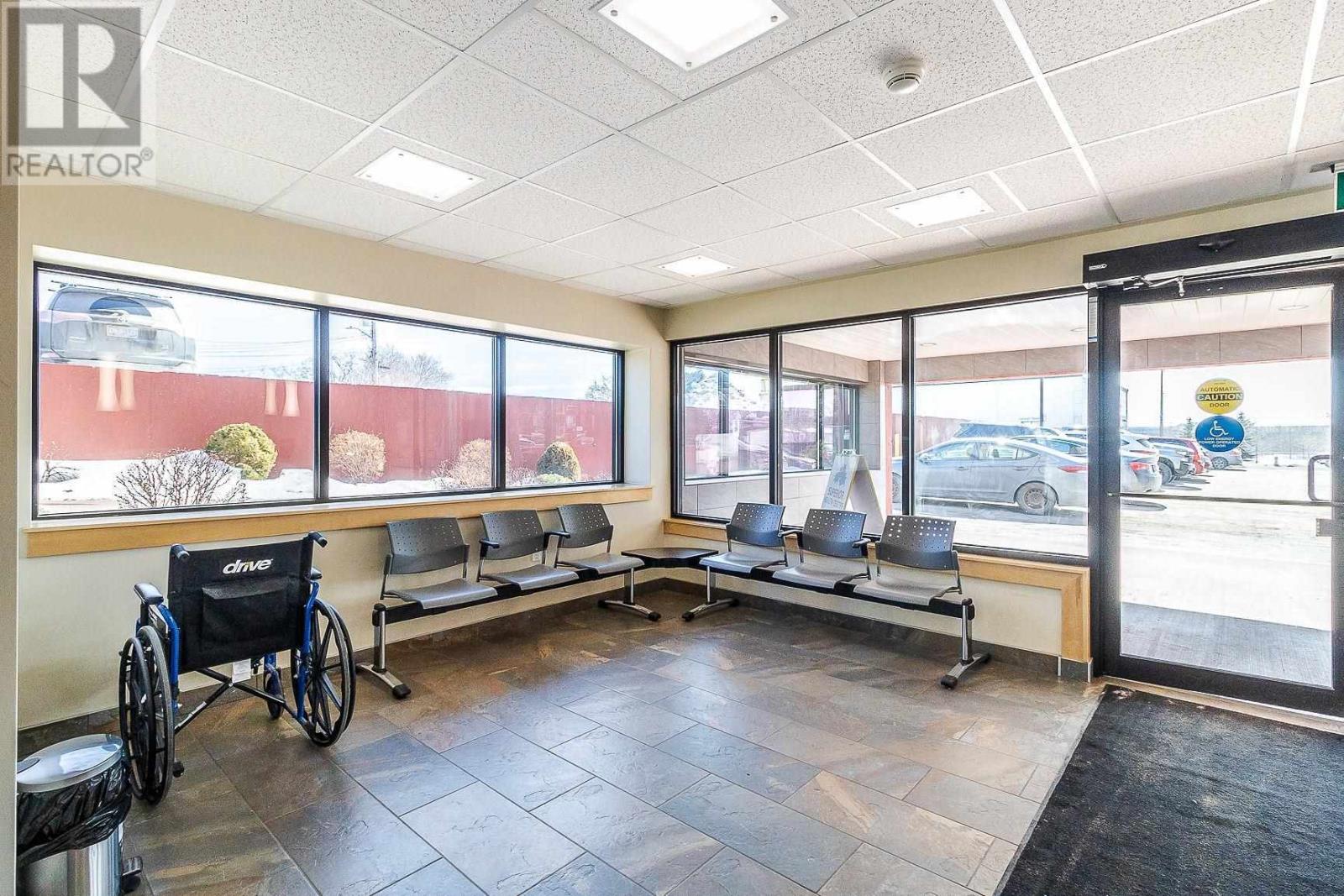 765 Queen St, Sault Ste. Marie, Ontario  P6A 2A8 - Photo 13 - SM252362