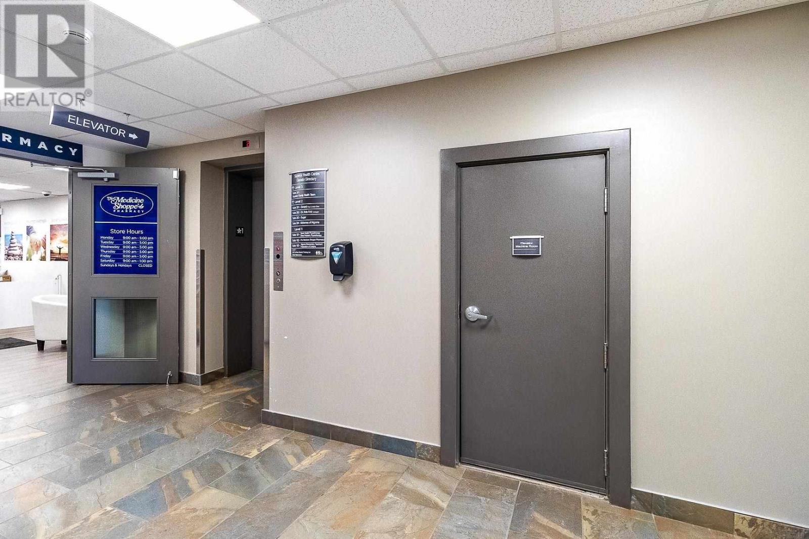 765 Queen St, Sault Ste. Marie, Ontario  P6A 2A8 - Photo 14 - SM252362