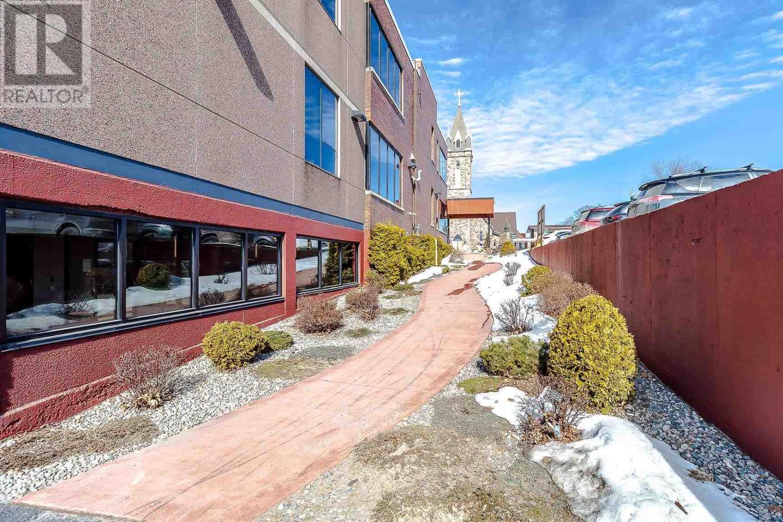 765 Queen St, Sault Ste. Marie, Ontario  P6A 2A8 - Photo 22 - SM252362