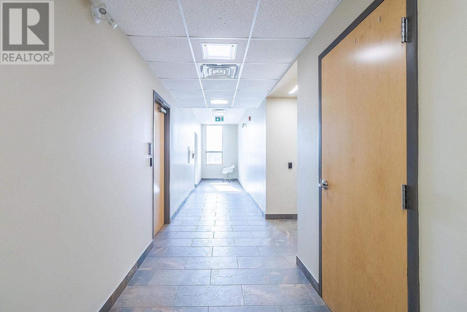 765 Queen St, Sault Ste. Marie, Ontario  P6A 2A8 - Photo 9 - SM252362