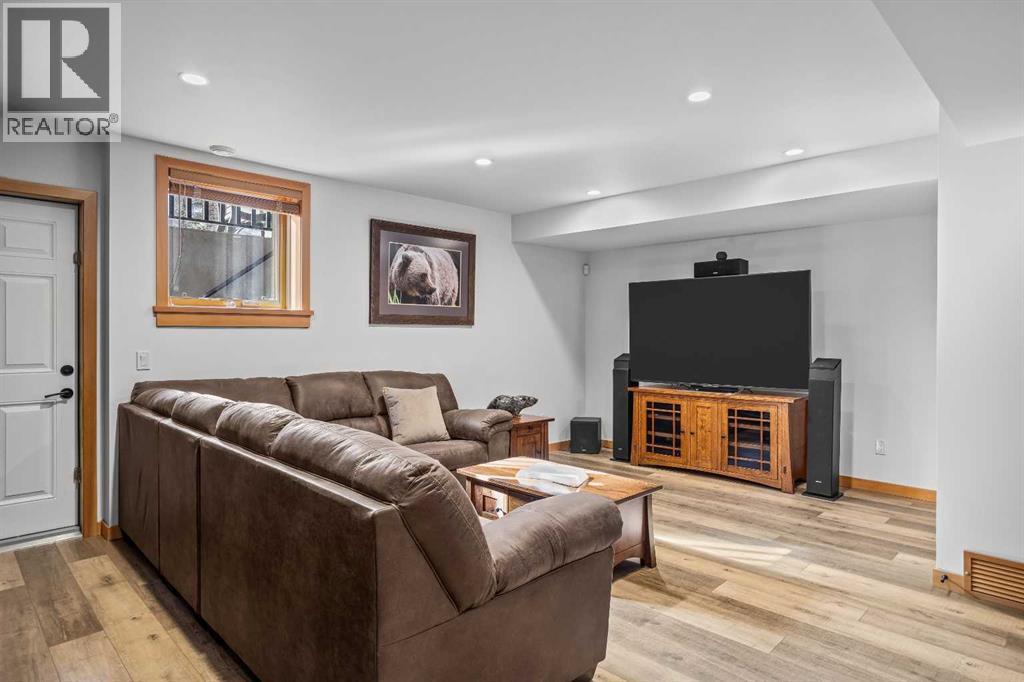 7 Creekside Mews, Canmore, Alberta T1W 2G2 - Photo 32 - A2256883