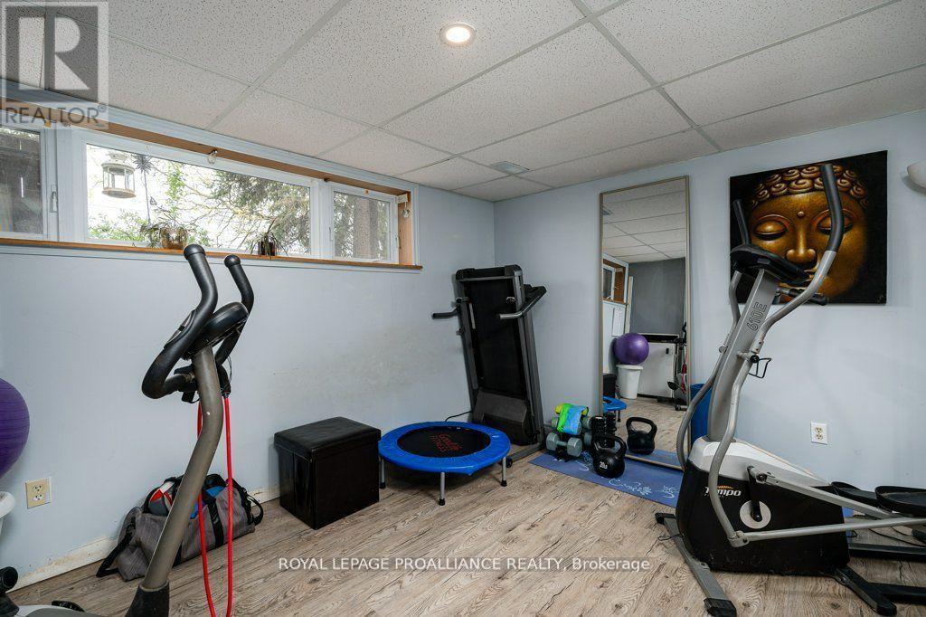 44 Sidney Street, Belleville, Ontario  K8P 3Y8 - Photo 26 - X12579308