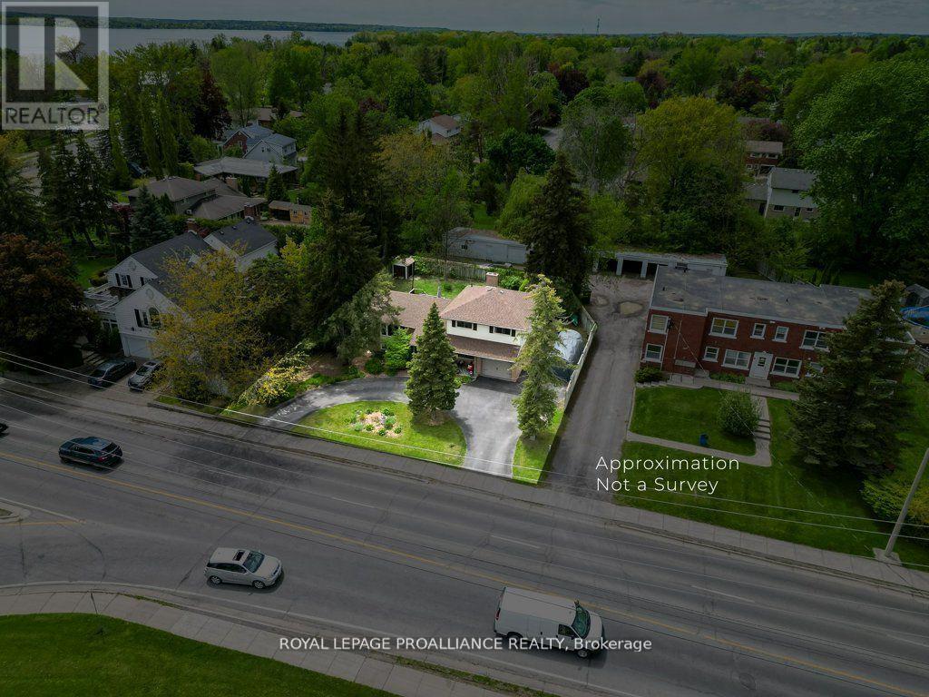 44 Sidney Street, Belleville, Ontario  K8P 3Y8 - Photo 43 - X12579308