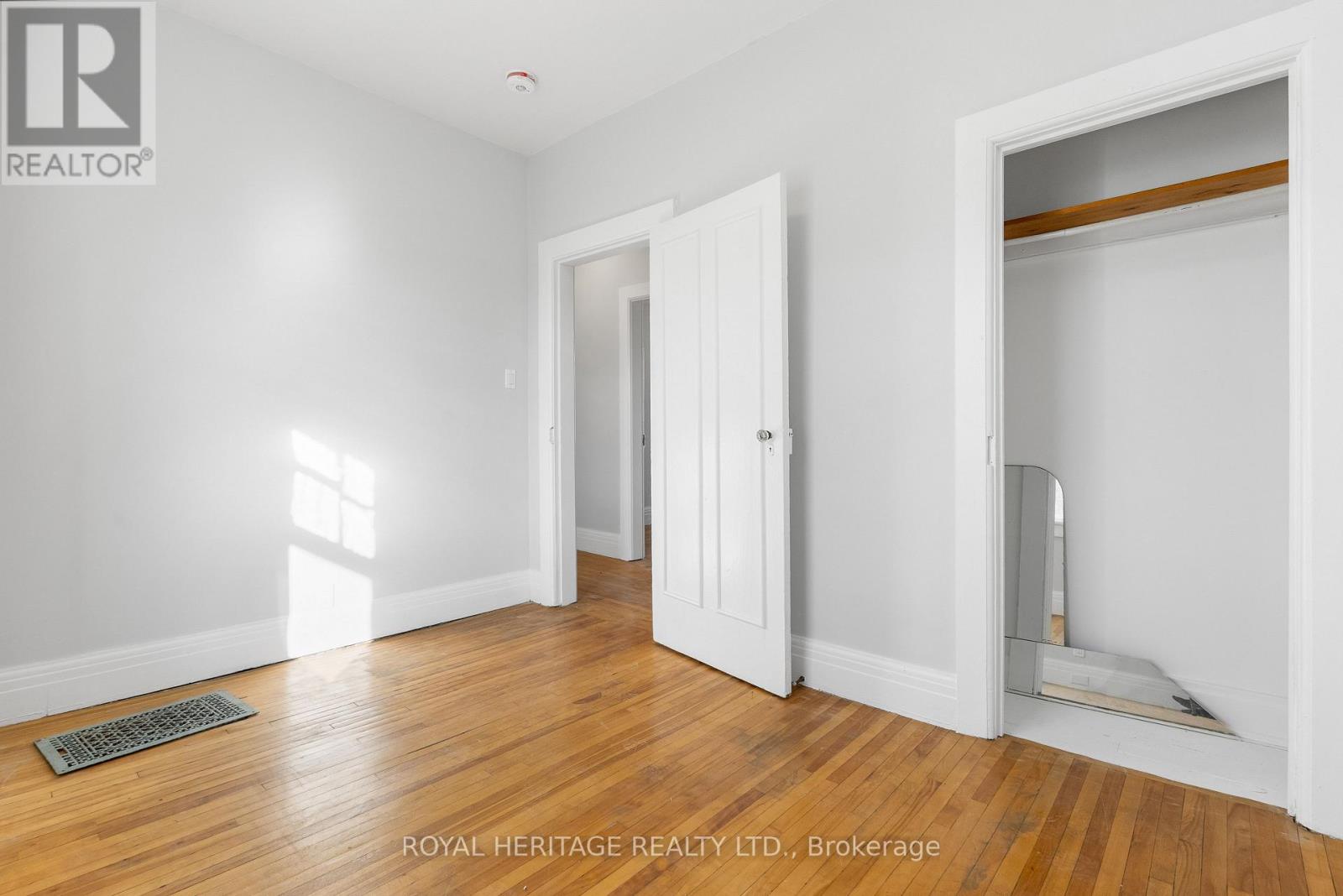 5 Adelaide Street S, Kawartha Lakes, Ontario  K9V 3J3 - Photo 23 - X12579434