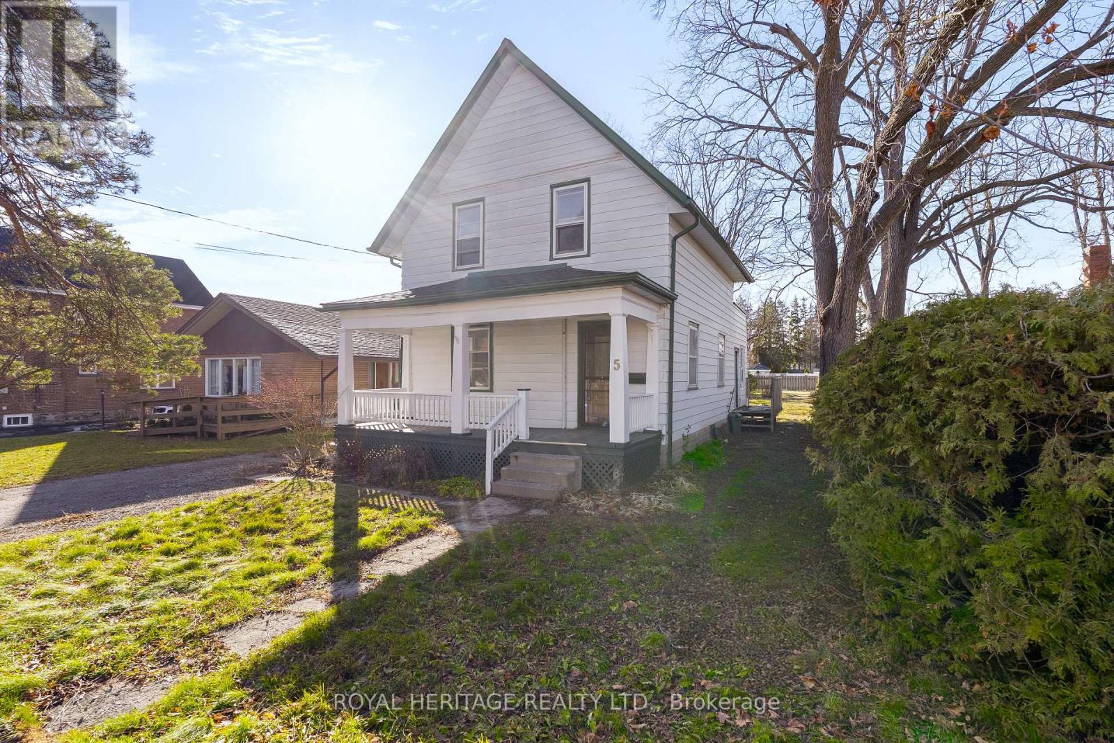 5 Adelaide Street S, Kawartha Lakes, Ontario  K9V 3J3 - Photo 3 - X12579434