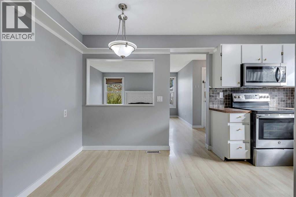 164 Deerview Way Se, Calgary, Alberta  T2J 6K3 - Photo 11 - A2263459