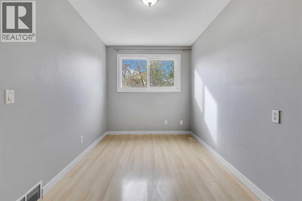 164 Deerview Way Se, Calgary, Alberta  T2J 6K3 - Photo 20 - A2263459