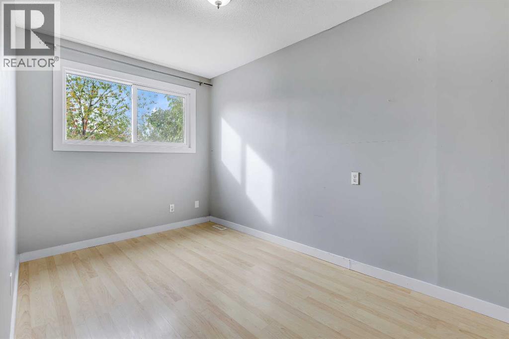 164 Deerview Way Se, Calgary, Alberta  T2J 6K3 - Photo 19 - A2263459