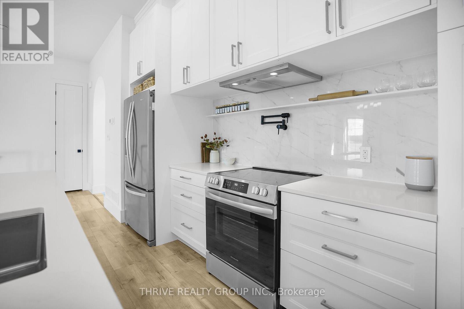 25451 Wood Road, Adelaide Metcalfe, Ontario  N7G 3H6 - Photo 12 - X12579320