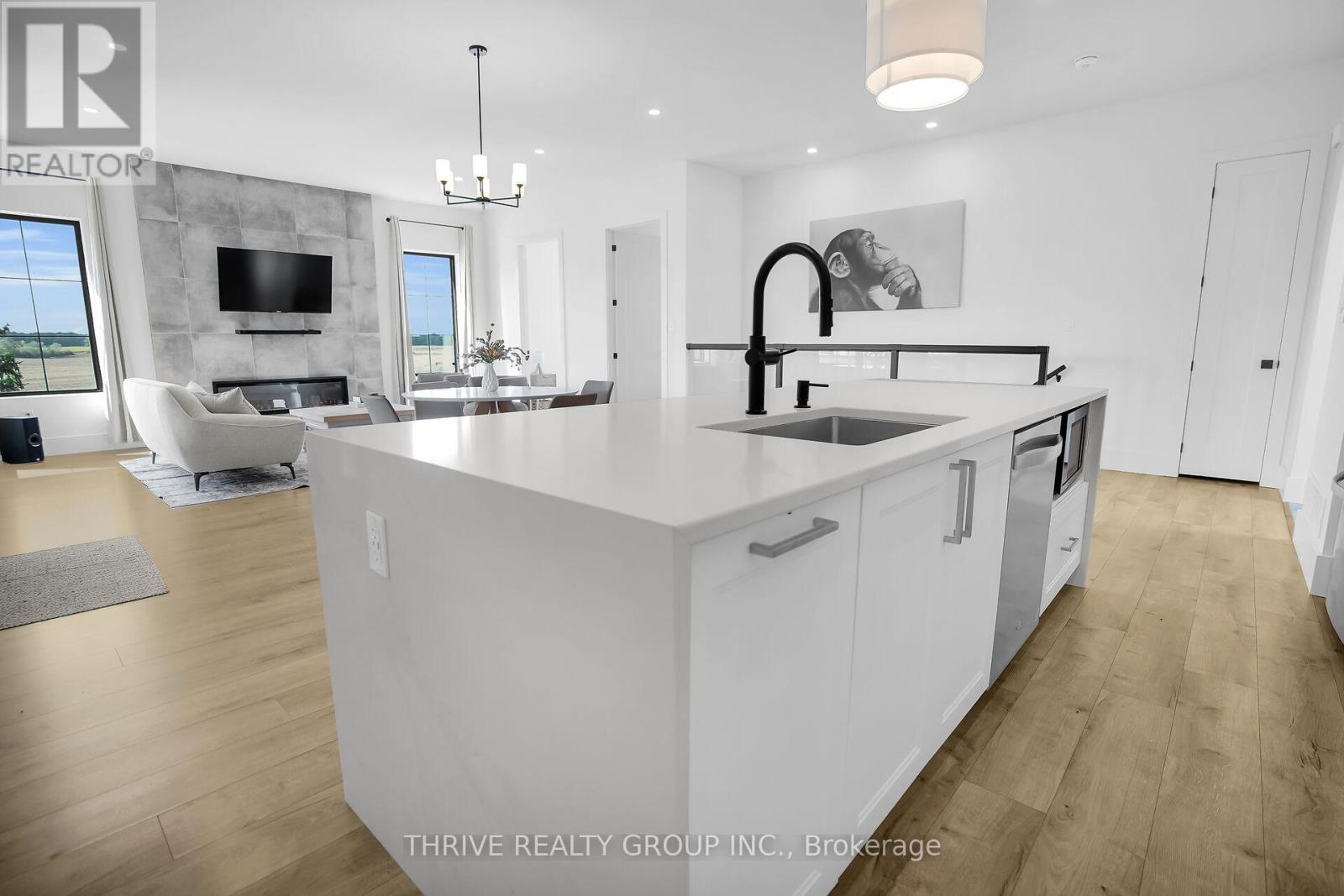 25451 Wood Road, Adelaide Metcalfe, Ontario  N7G 3H6 - Photo 14 - X12579320