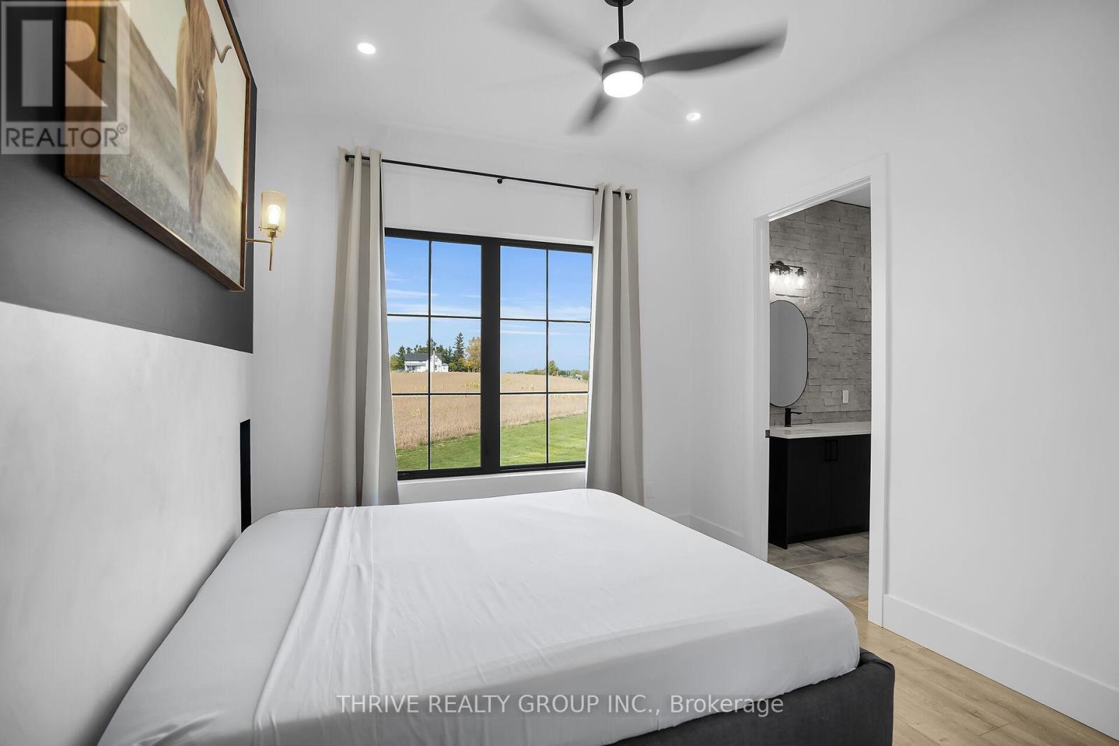 25451 Wood Road, Adelaide Metcalfe, Ontario  N7G 3H6 - Photo 18 - X12579320