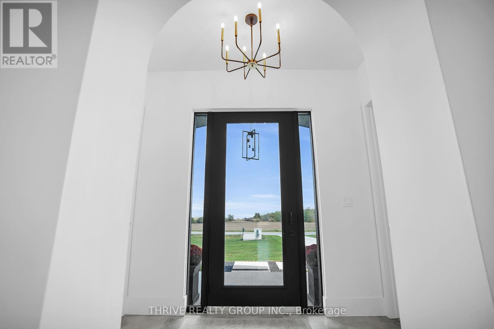 25451 Wood Road, Adelaide Metcalfe, Ontario  N7G 3H6 - Photo 9 - X12579320