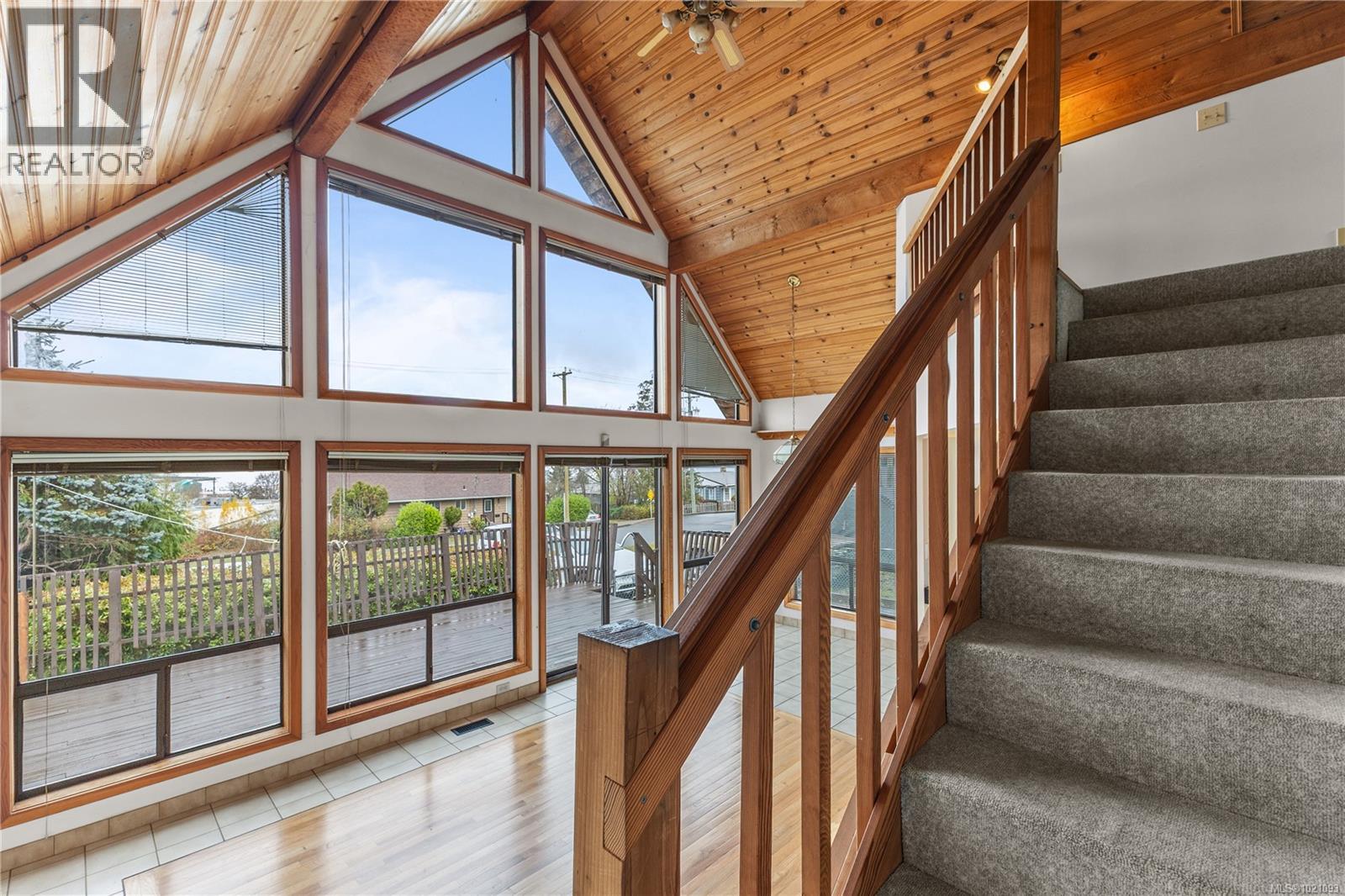 137 9th Ave, Campbell River, British Columbia V9W 4B3 - Photo 14 - 1021093