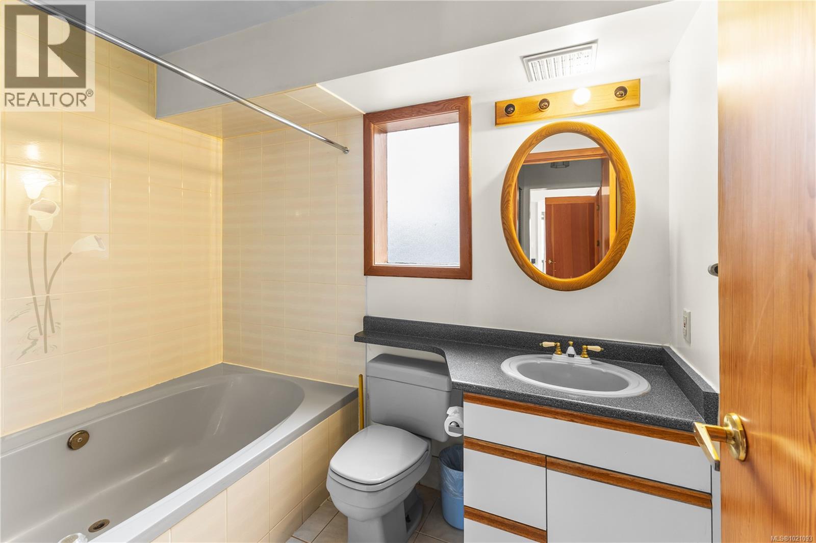 137 9th Ave, Campbell River, British Columbia V9W 4B3 - Photo 22 - 1021093