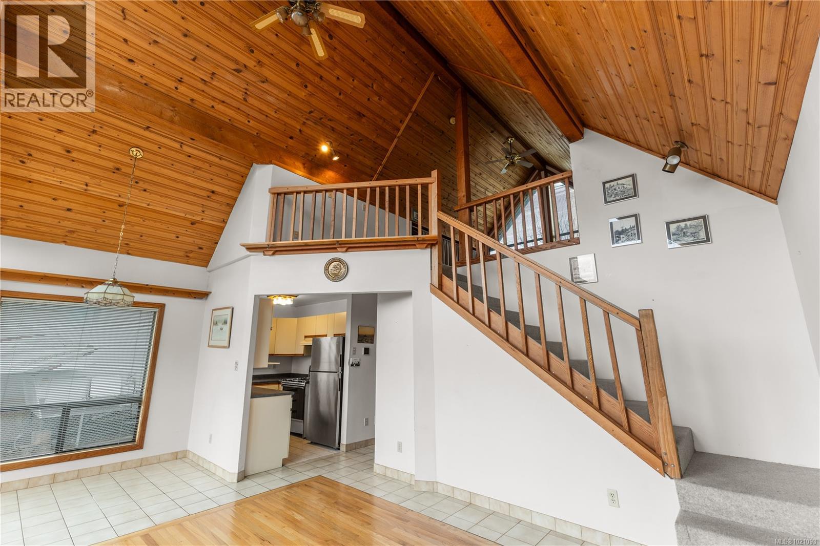 137 9th Ave, Campbell River, British Columbia V9W 4B3 - Photo 8 - 1021093