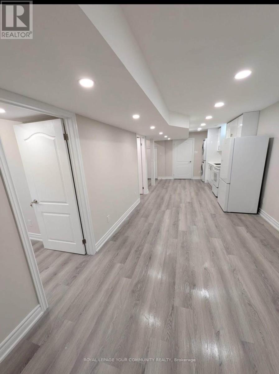 Bsmnt - 102 Kentledge Avenue, East Gwillimbury, Ontario  L9N 0V9 - Photo 5 - N12579012