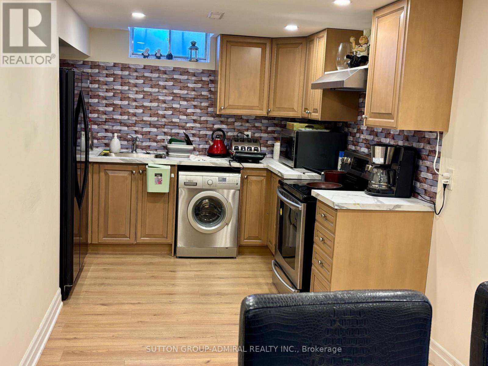 98 Golf Links Drive, Aurora, Ontario  L4G 3V3 - Photo 21 - N12549514