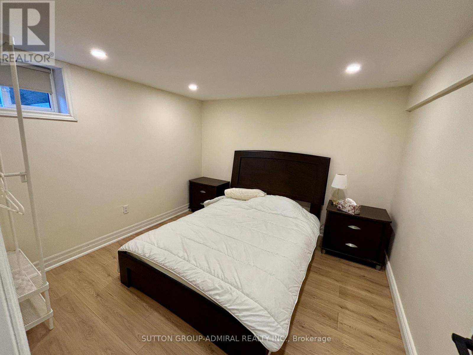 98 Golf Links Drive, Aurora, Ontario  L4G 3V3 - Photo 22 - N12549514