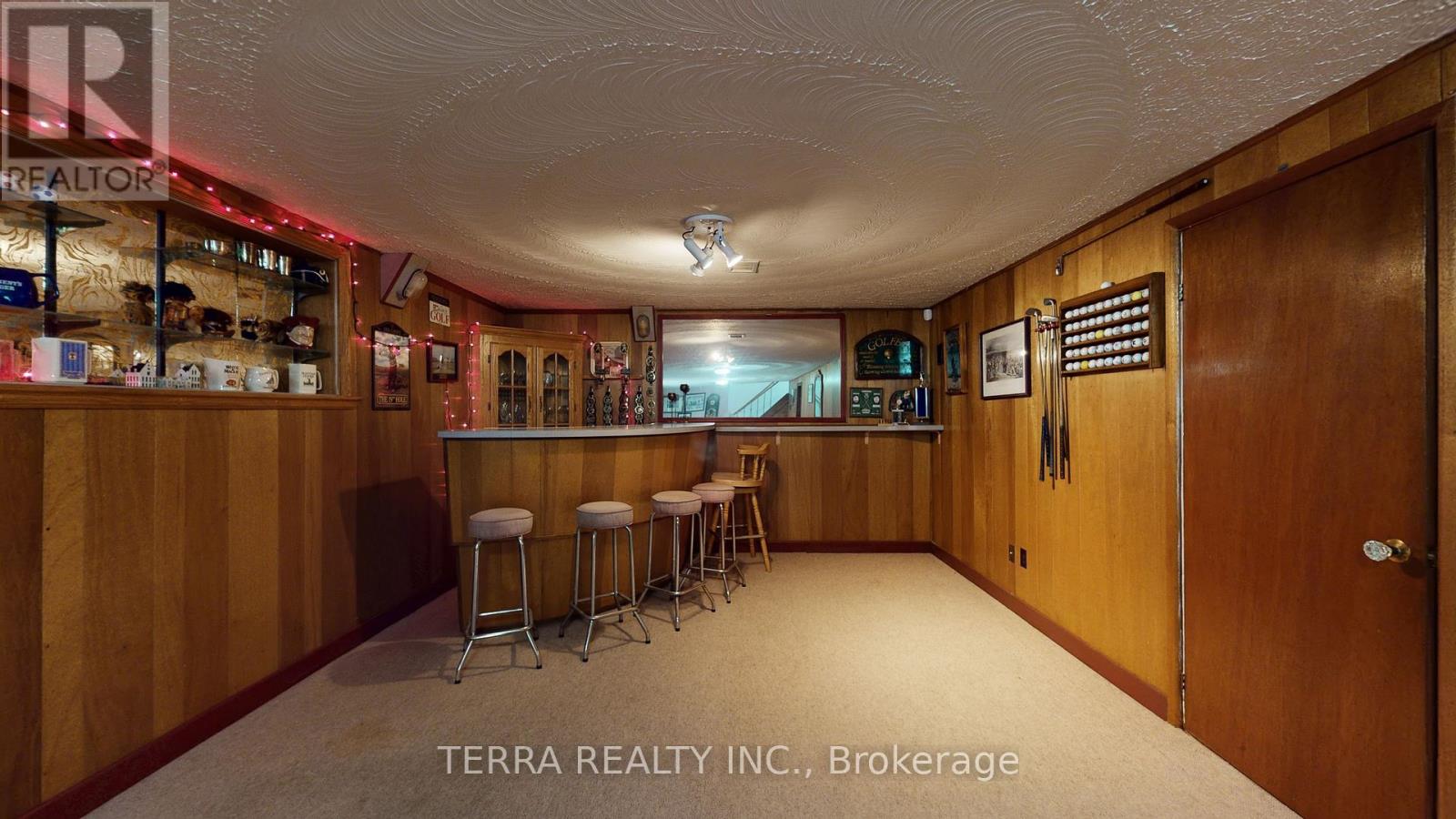 18 Hill Garden Road, Toronto, Ontario  M9P 1X9 - Photo 34 - W12579172