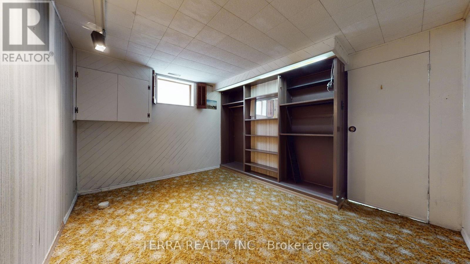 18 Hill Garden Road, Toronto, Ontario  M9P 1X9 - Photo 37 - W12579172