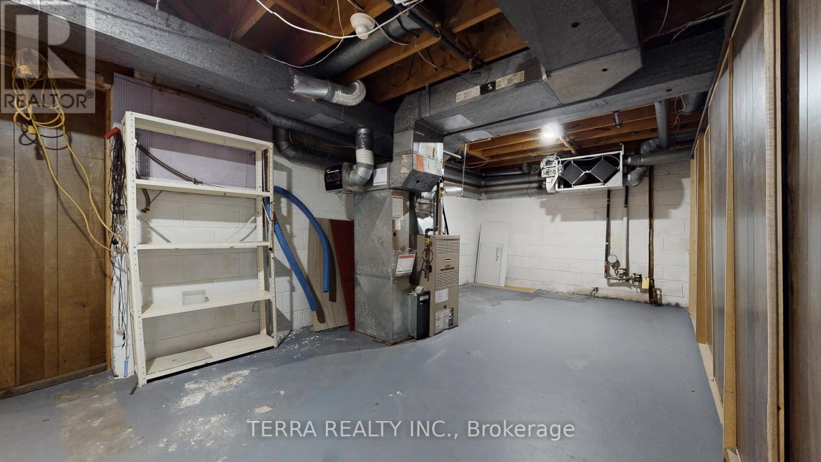 18 Hill Garden Road, Toronto, Ontario  M9P 1X9 - Photo 42 - W12579172