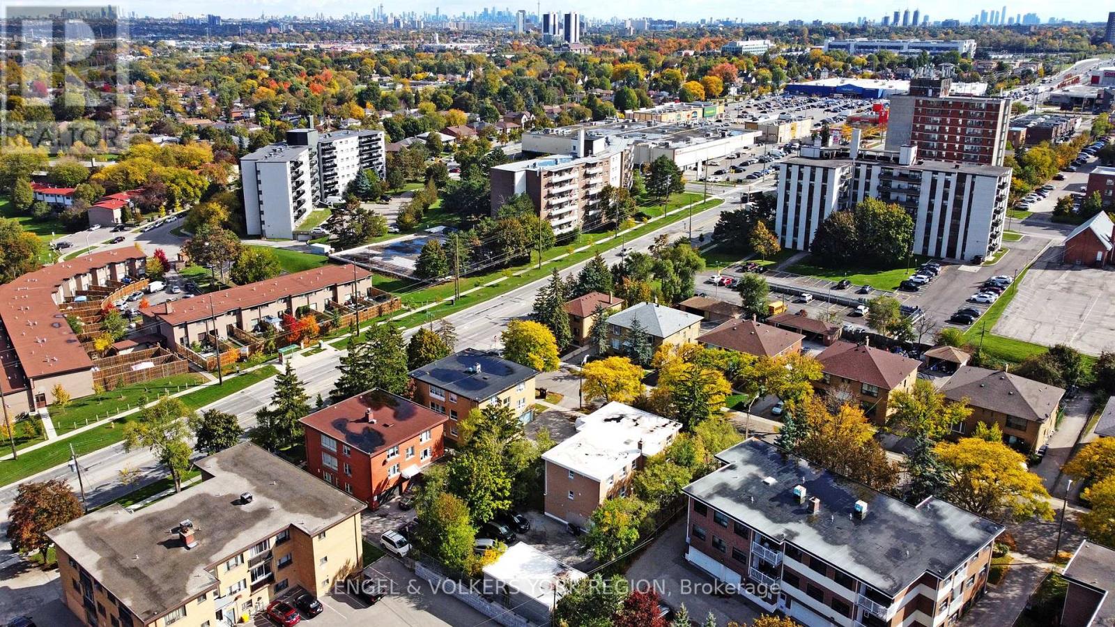 Unknown Address, ,     - Photo 21 - W12579198