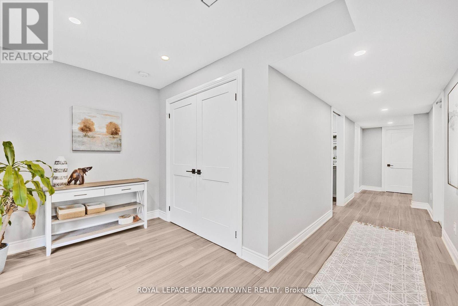 106 Campbell Avenue E, Milton, Ontario  L0P 1B0 - Photo 25 - W12579206