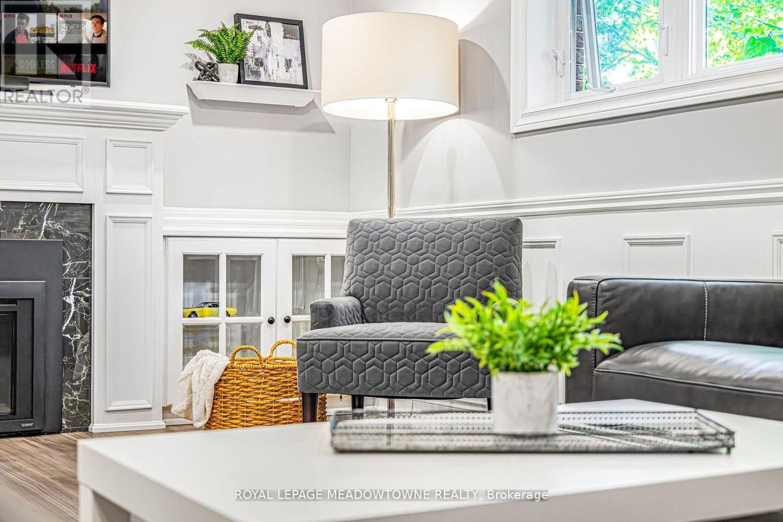 106 Campbell Avenue E, Milton, Ontario  L0P 1B0 - Photo 30 - W12579206