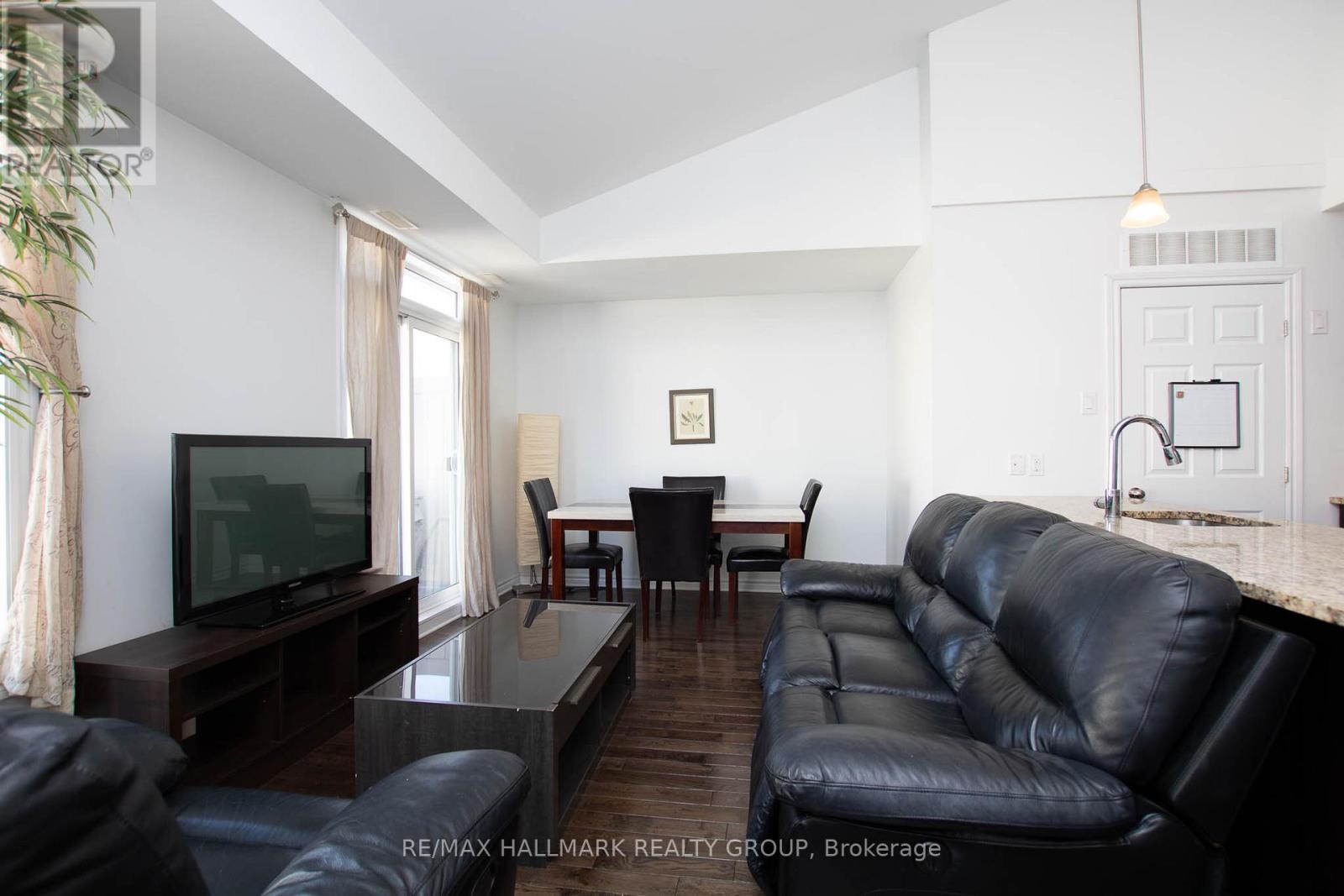 H - 314 Everest Private, Ottawa, Ontario  K1G 4E3 - Photo 11 - X12579304