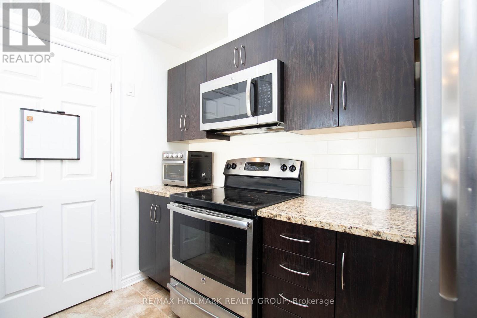 H - 314 Everest Private, Ottawa, Ontario  K1G 4E3 - Photo 15 - X12579304