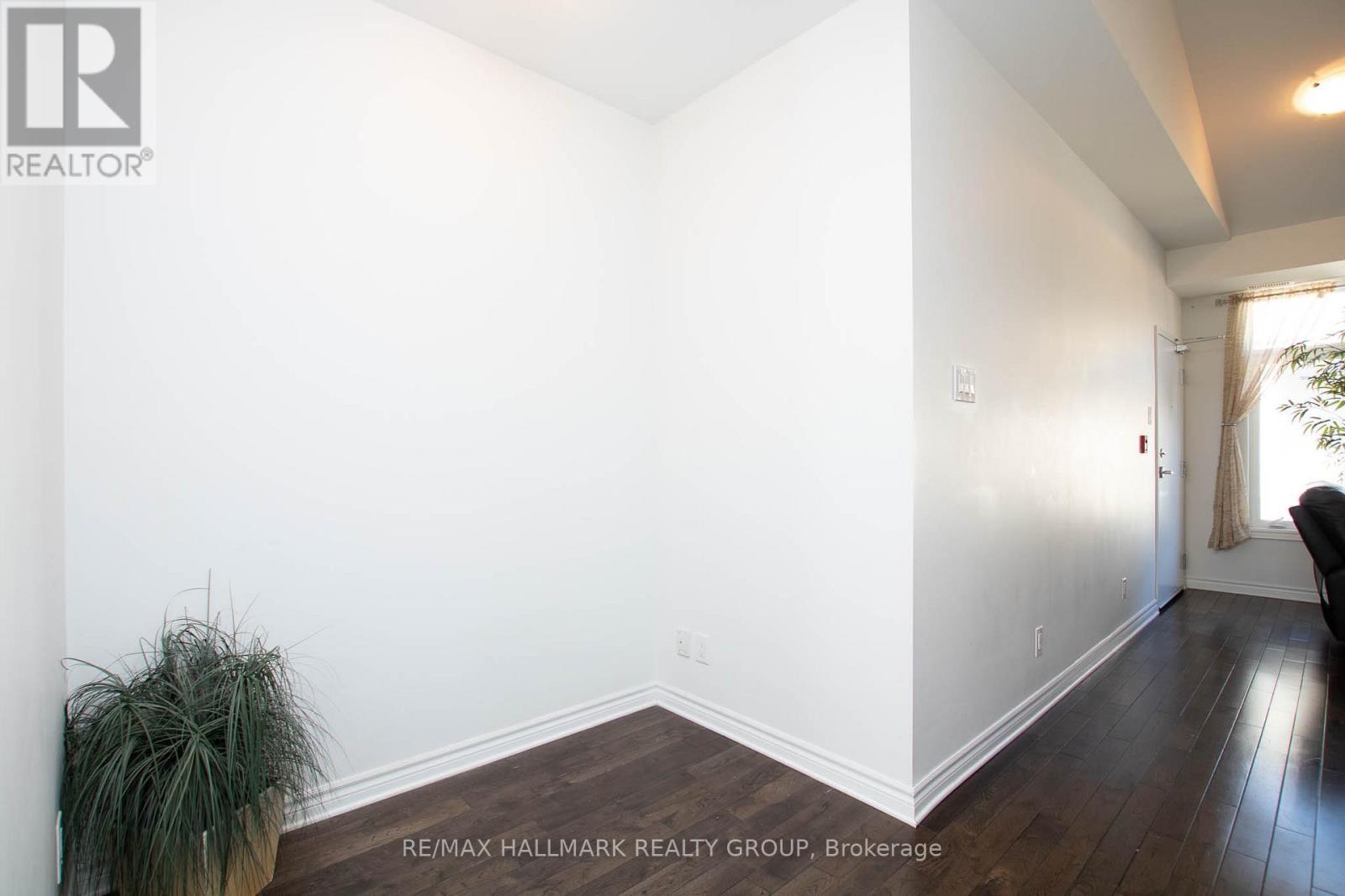 H - 314 Everest Private, Ottawa, Ontario  K1G 4E3 - Photo 8 - X12579304