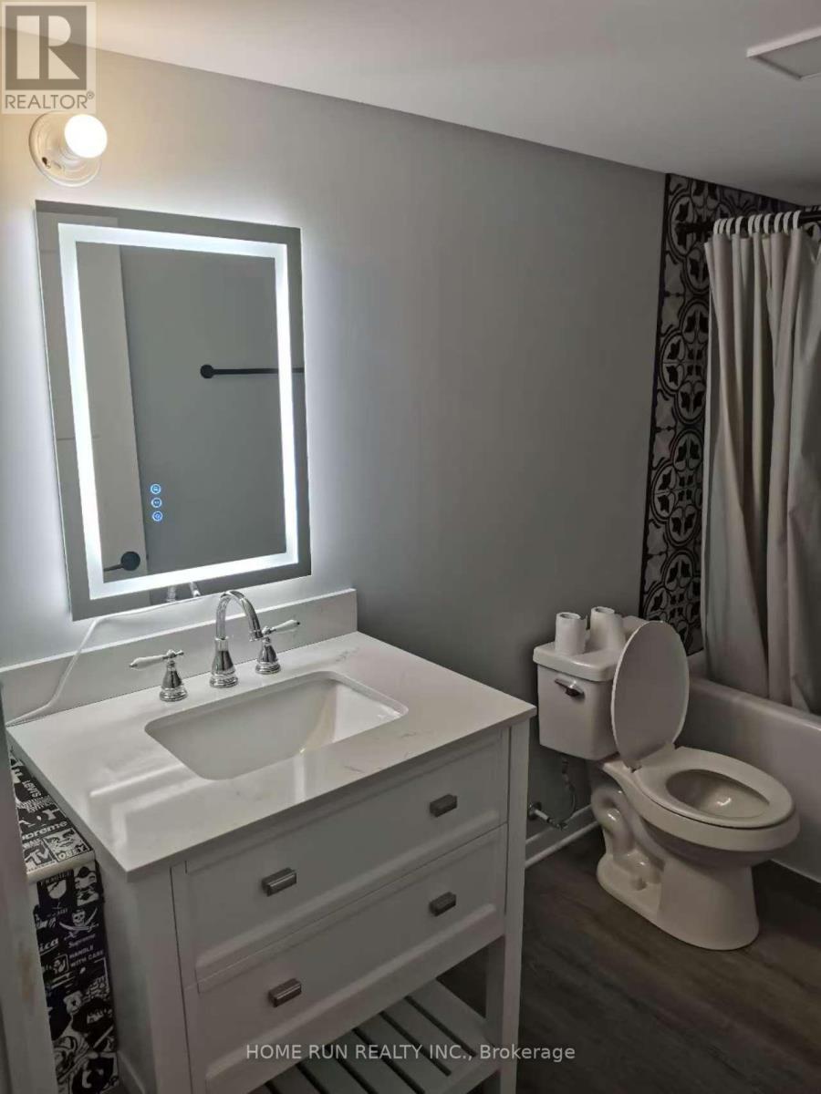 Unit B - 904 Shimmerton Circle, Ottawa, Ontario  K2M 0L4 - Photo 3 - X12579348