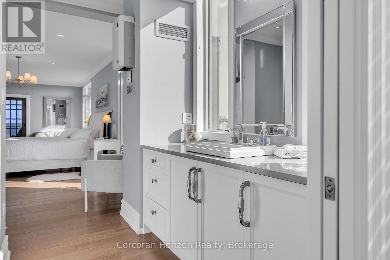 1201 - 1237 North Shore Boulevard E, Burlington (Brant), Ontario  L7S 2H8 - Photo 37 - W12579442