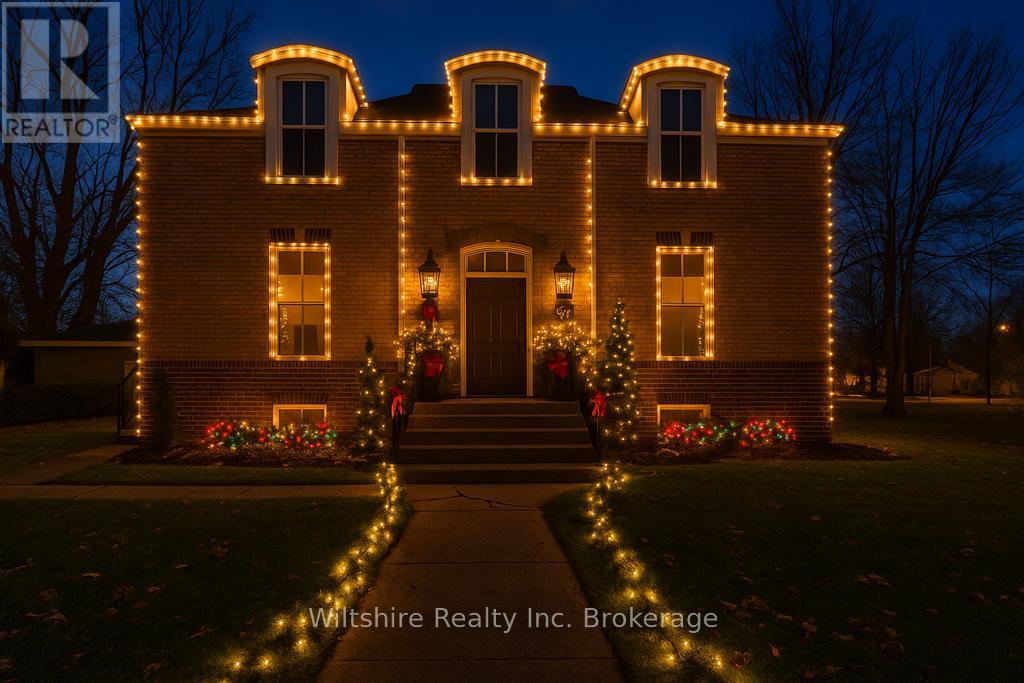 64 SOUTH STREET W, Aylmer, Ontario