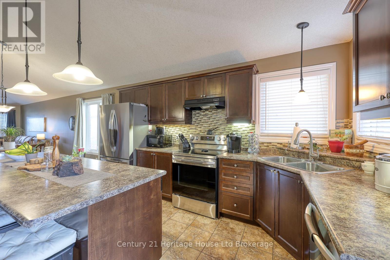 601 Sales Drive, Woodstock, Ontario  N4S 0A1 - Photo 10 - X12579382