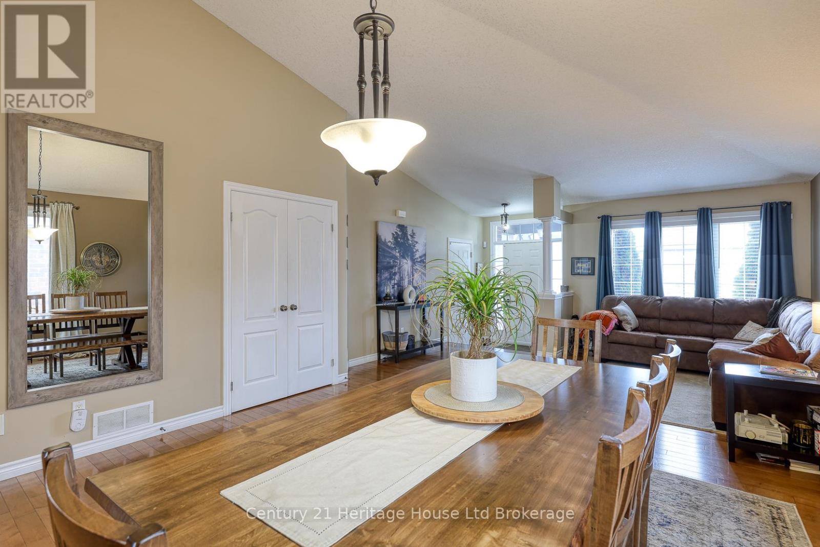 601 Sales Drive, Woodstock, Ontario  N4S 0A1 - Photo 12 - X12579382